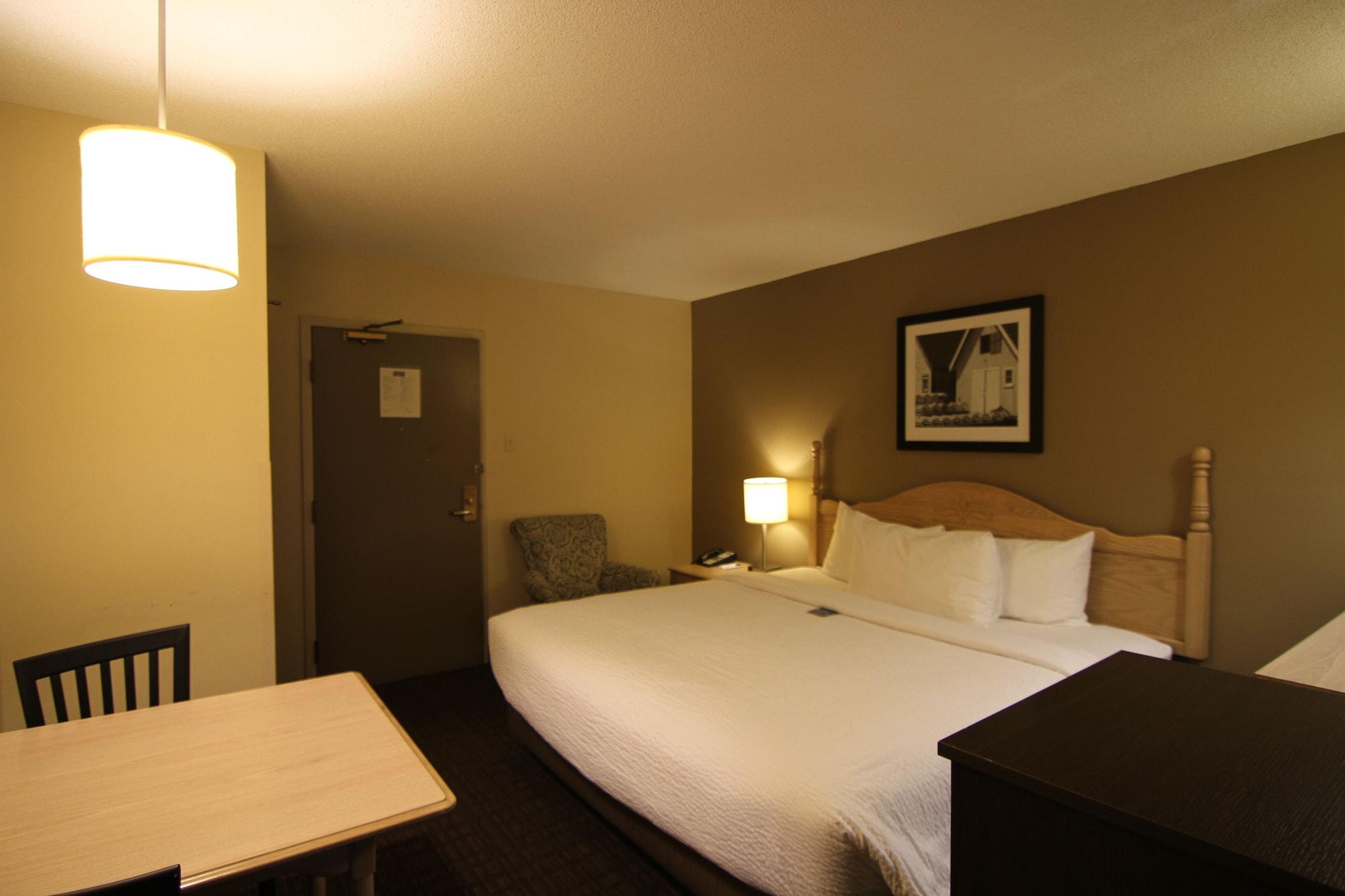 Travelodge Suites By Wyndham Moncton Dış mekan fotoğraf
