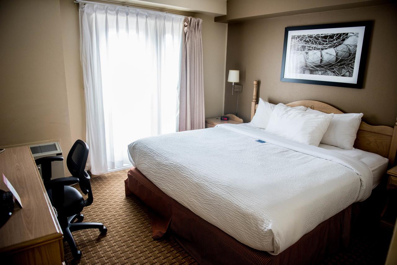 Travelodge Suites By Wyndham Moncton Dış mekan fotoğraf
