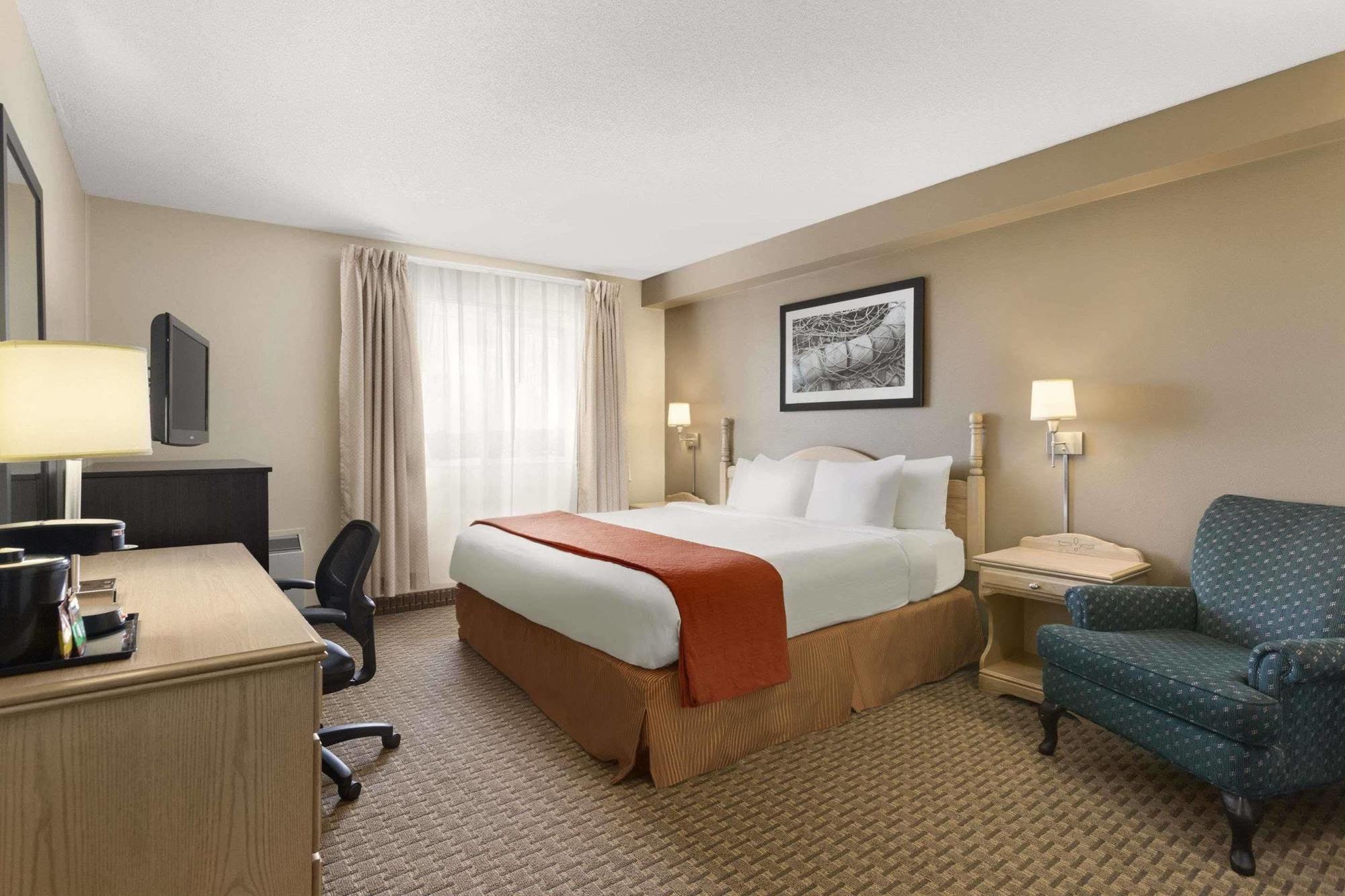 Travelodge Suites By Wyndham Moncton Dış mekan fotoğraf